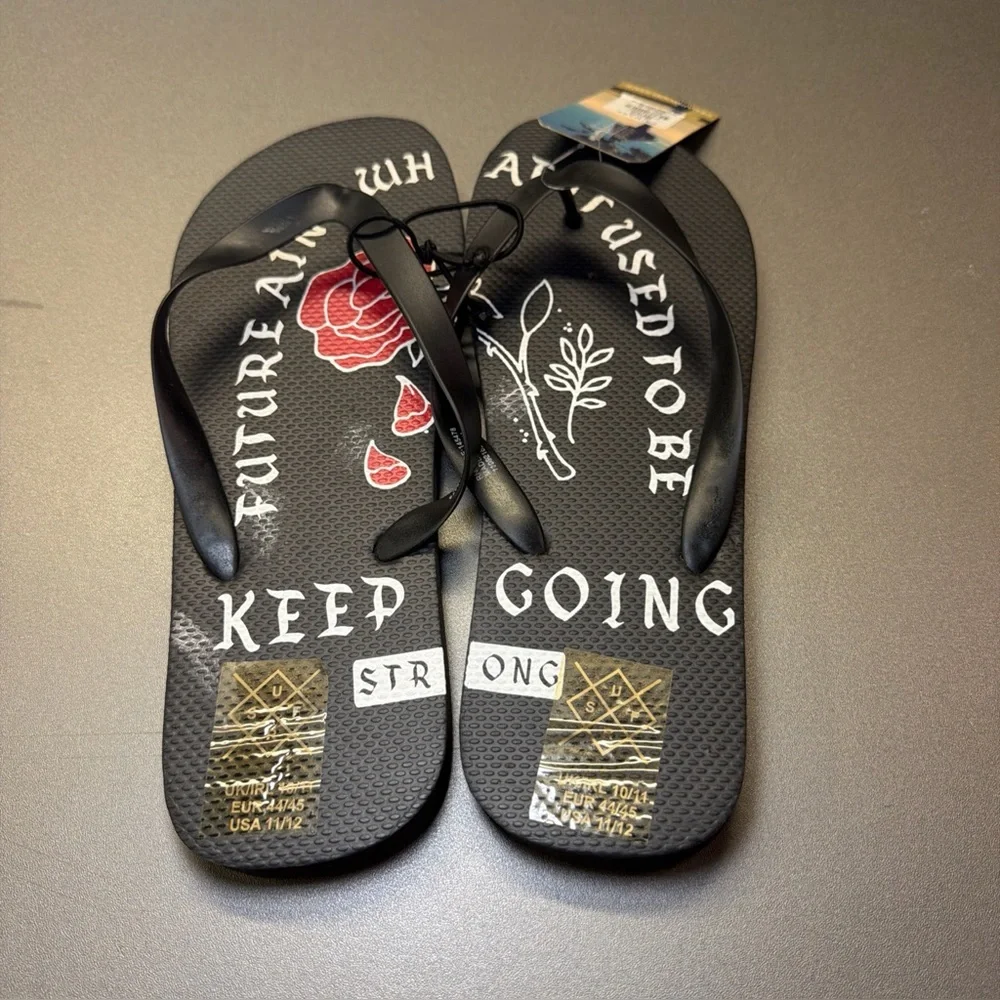 Primark Men’s Sandals Flip Flops Rose Design Black/ Red Soft Size‎ 11/12 NWT